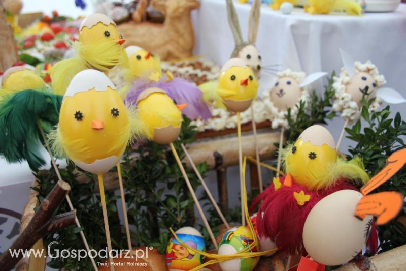 Stoły KGW - XVI Spotkania Tradycji Wielkanocnych Ziemi Kłodzkiej