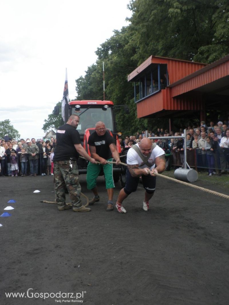 StrongMen'i kontra ZETOR pokaz INTER-VAX