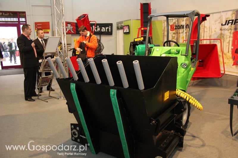 Fotorelacja z XVII Międzynarodowych Targów Techniki Rolniczej AGROTECH i XI Targów Przemysłu Drzewnego i Gospodarki Zasobami Leśnymi LAS-EXPO dzień 1