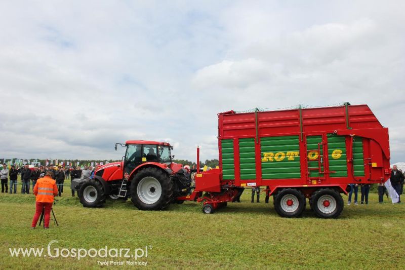 Pokazy maszyn Polskie Zboża Zielone Agro Show 2013