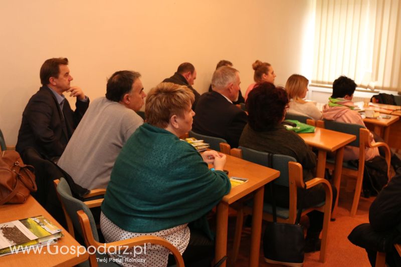 O Ogólnokrajowa konferencja na temat śruty rzepakowej