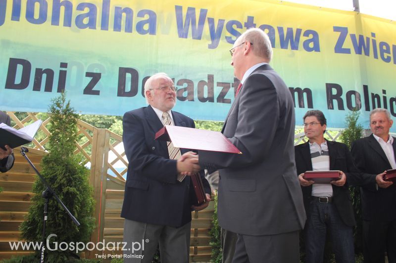 Wręczenie nagród na XVIII Regionalnej Wystawie Zwierząt Hodowlanych w Szepietowie