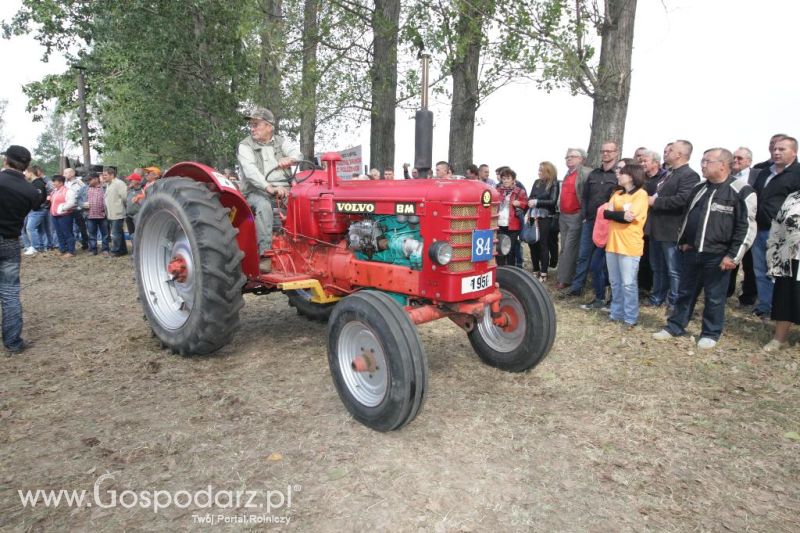 XIII Festiwal Starych Ciągników i Maszyn Rolniczych w Wilkowicach cz.2