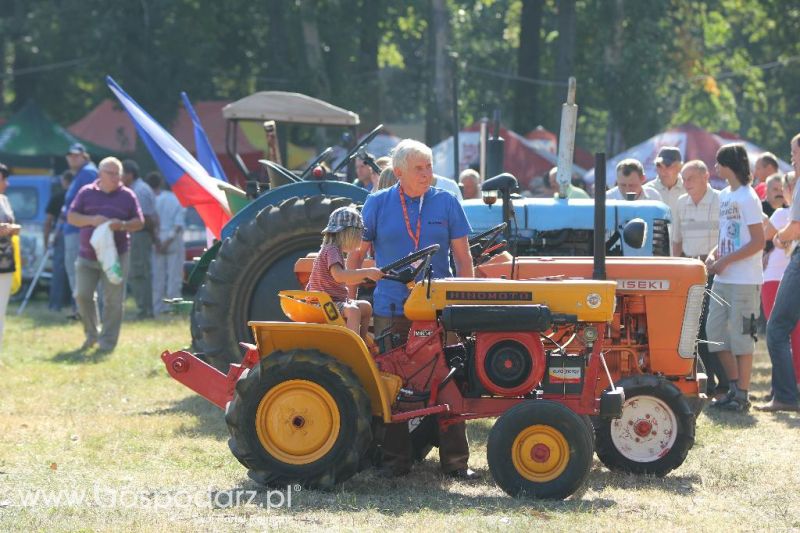 XII Festiwal Starych Ciągników im. Jerzego Samelczaka w Wilkowicach 2013 - niedziela