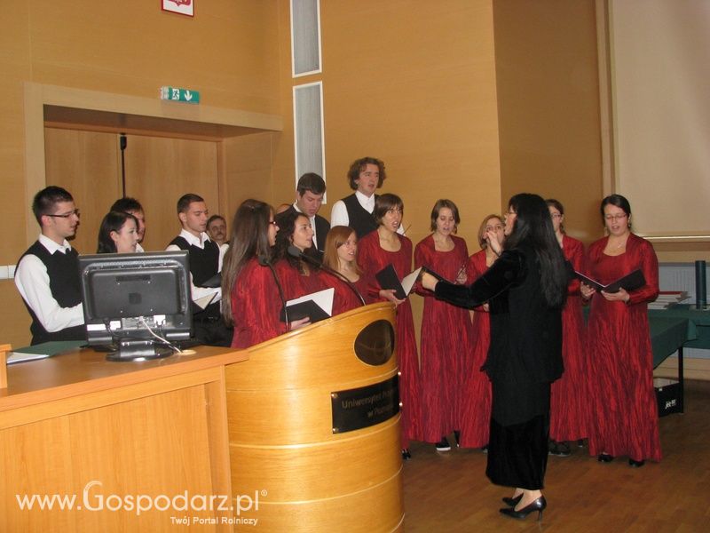 UP Poznań - Uroczystość wręczenia odznaczeń państwowych i uczelnianych oraz dyplomów doktora habilitowanego i promocji doktorskiej