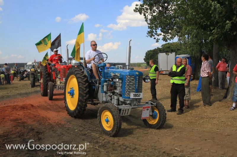 XII Festiwal Starych Ciągników im. Jerzego Samelczaka w Wilkowicach 2013 - niedziela