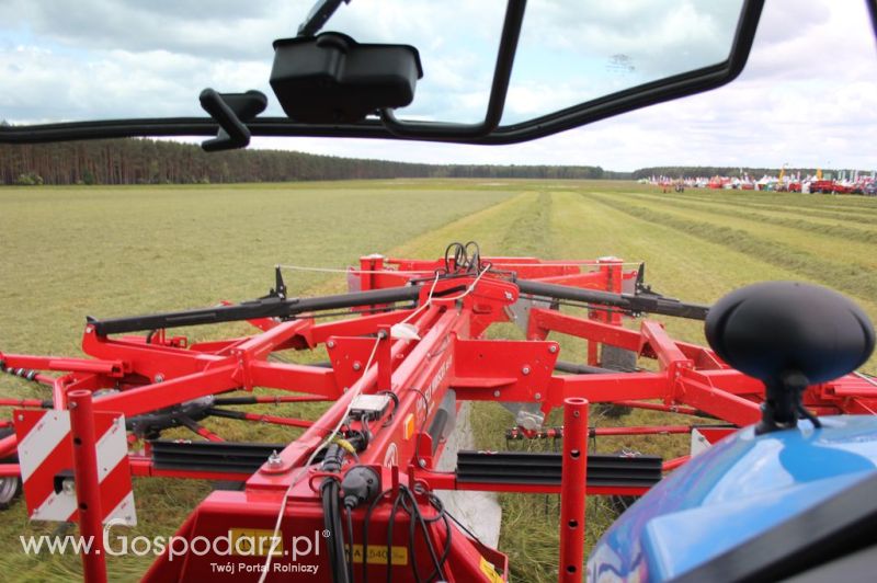 Pokazy maszyn Polskie Zboża Zielone Agro Show 2012