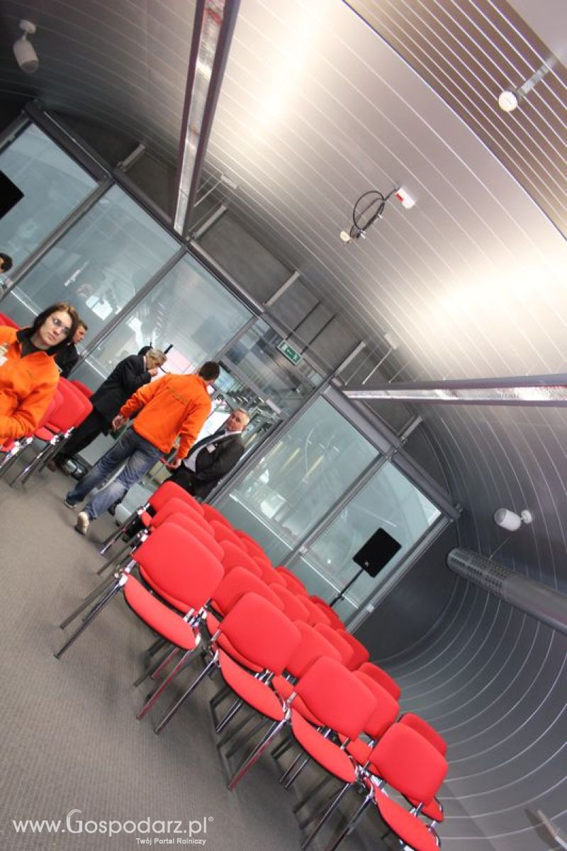 Fotorelacja z XVII Międzynarodowych Targów Techniki Rolniczej AGROTECH i XI Targów Przemysłu Drzewnego i Gospodarki Zasobami Leśnymi LAS-EXPO dzień 1