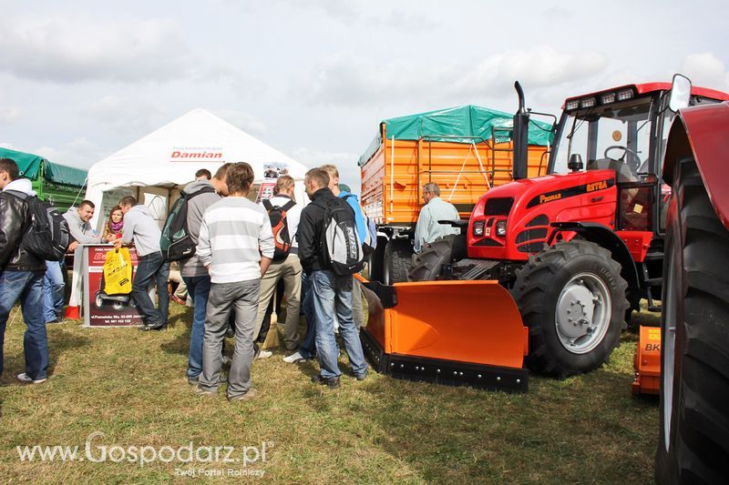 DAMIAN - DYSTRYBUCJA SPRZETU ROLNICZEGO  AgroShow Bednary 2011