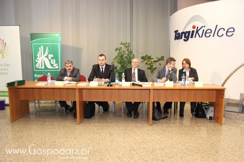 Fotorelacja z XVII Międzynarodowych Targów Techniki Rolniczej AGROTECH i XI Targów Przemysłu Drzewnego i Gospodarki Zasobami Leśnymi LAS-EXPO dzień 1