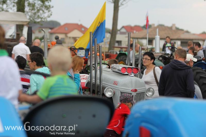 XIII Festiwal Starych Ciągników i Maszyn Rolniczych w Wilkowicach cz.1