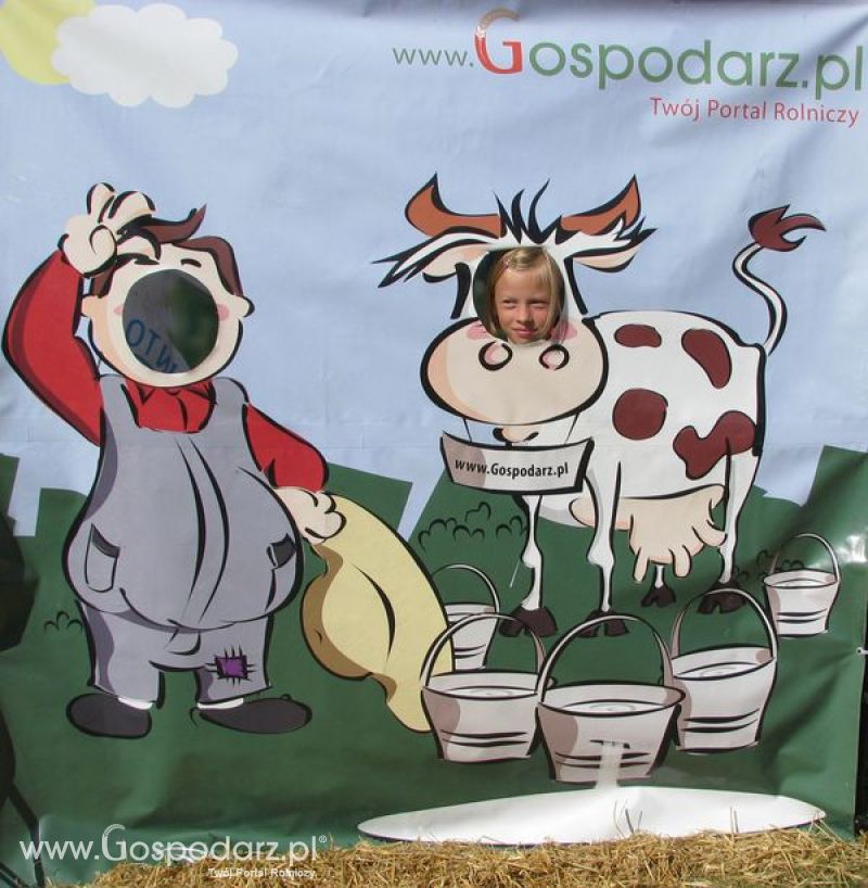 Agro Show 2011 Bednary Zdjęcie z krówką Niedziela