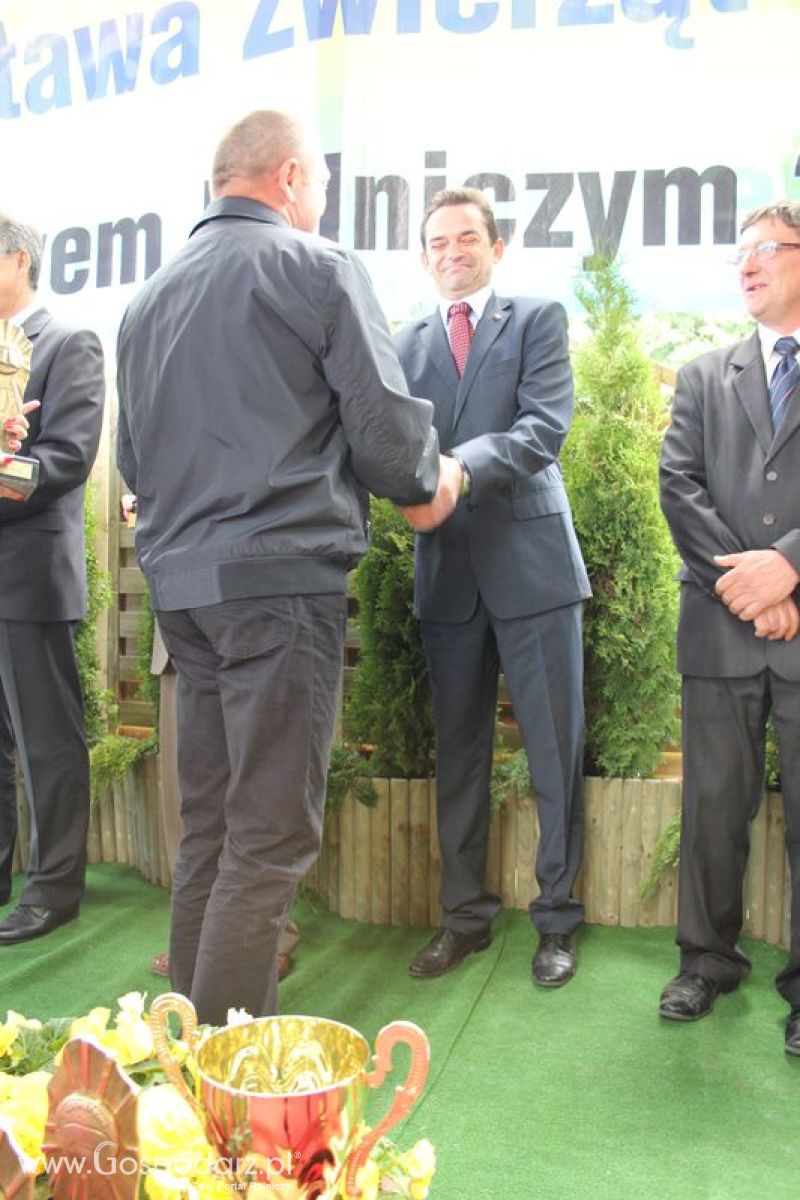 Wręczenie nagród na XVIII Regionalnej Wystawie Zwierząt Hodowlanych w Szepietowie
