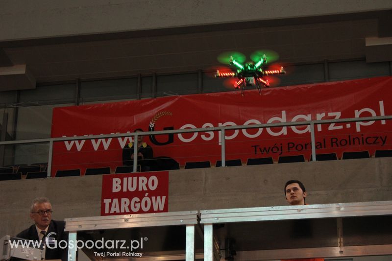 Lot hexakopterem na XII Międzynarodowych Targach FERMA BYDŁA i XV Międzynarodowych Targach FERMA ŚWIŃ i DROBIU