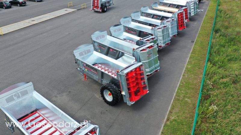 Pichon Polska z lotu ptaka