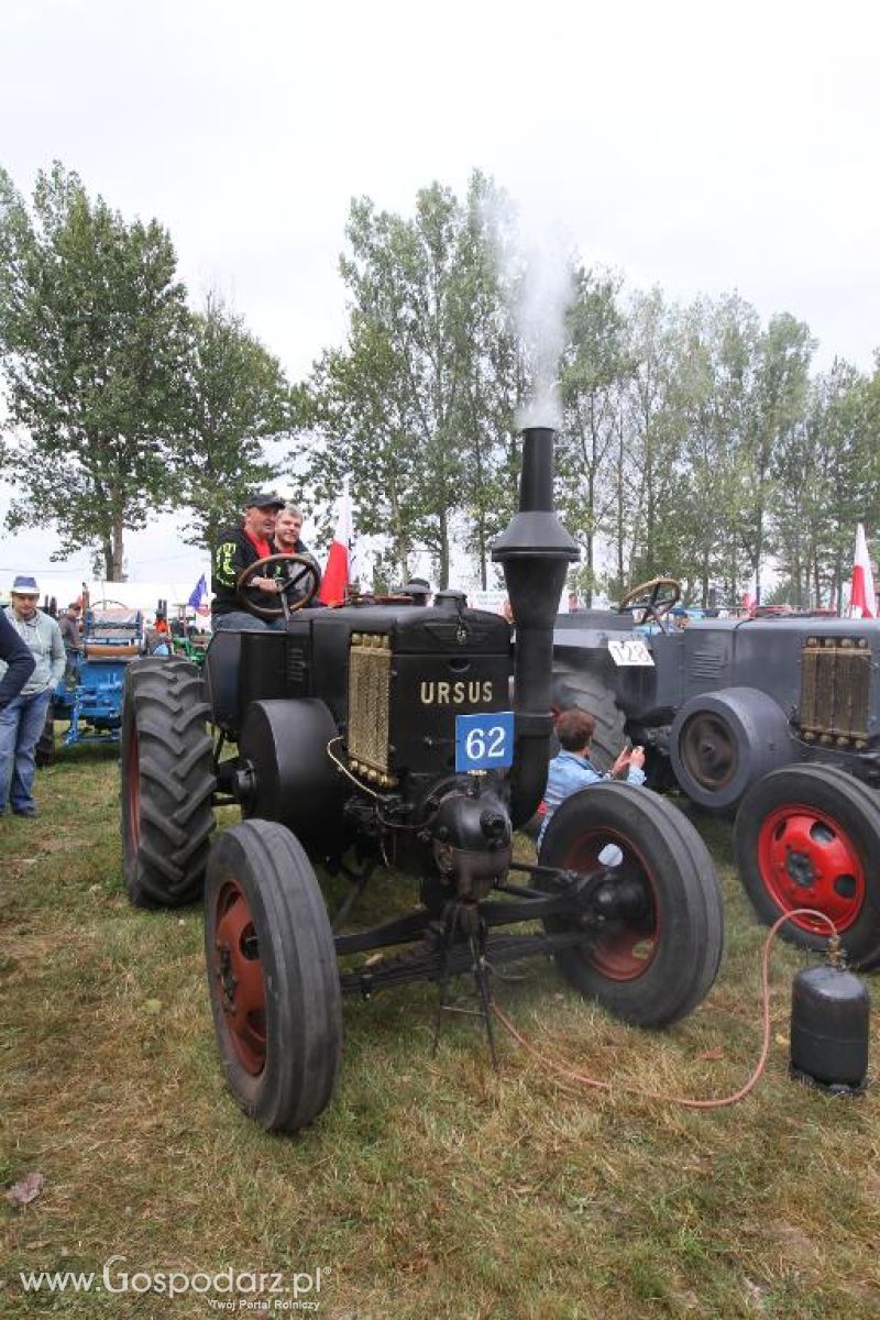 XIII Festiwal Starych Ciągników i Maszyn Rolniczych w Wilkowicach cz.2