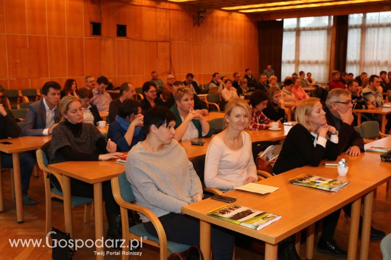 O Ogólnokrajowa konferencja na temat śruty rzepakowej