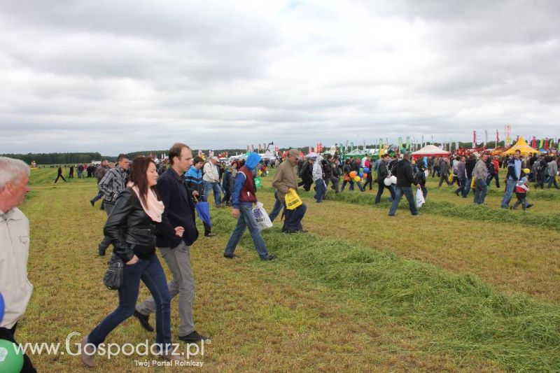 Pokazy maszyn Polskie Zboża Zielone Agro Show 2013