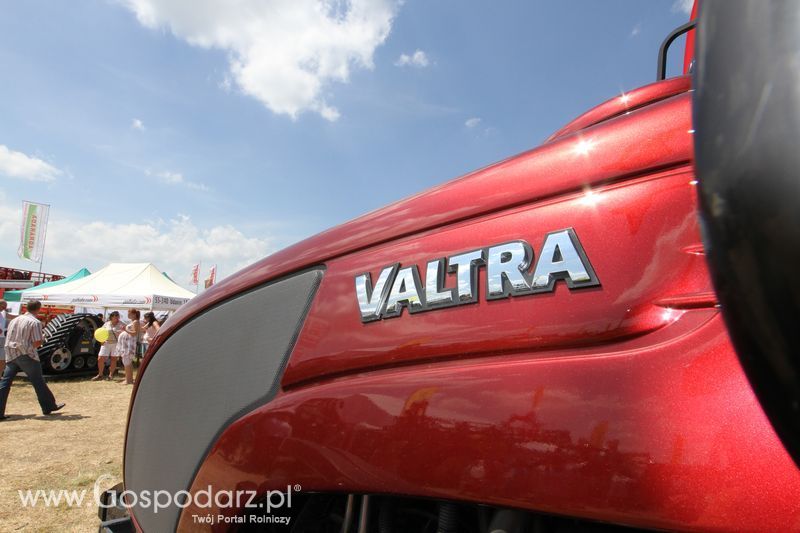 Valtra na OPOLAGRZE 2015