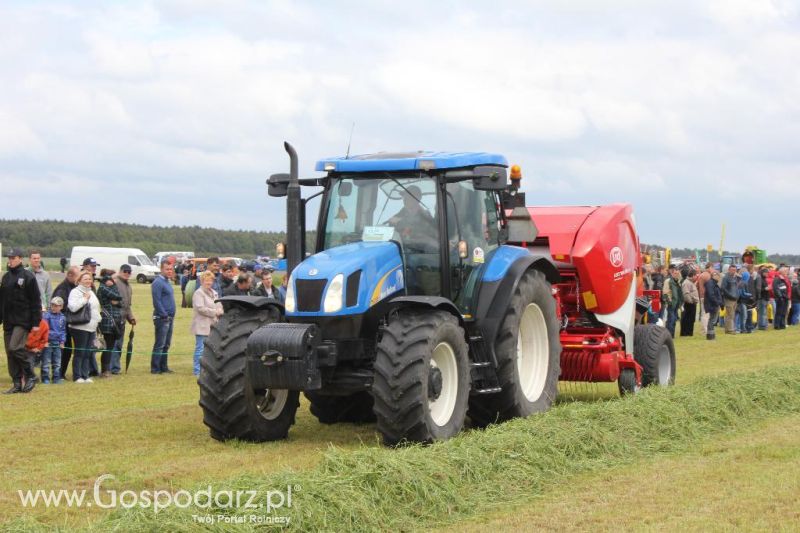 Pokazy maszyn Polskie Zboża Zielone Agro Show 2013