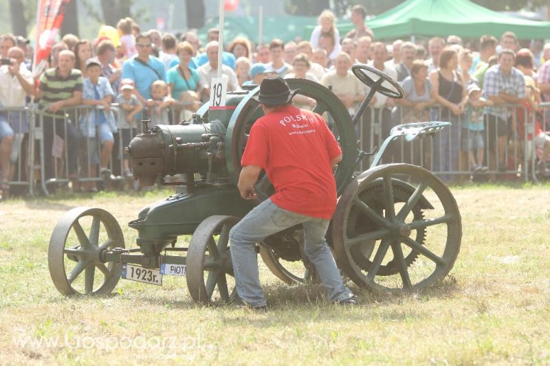 XII Festiwal Starych Ciągników im. Jerzego Samelczaka w Wilkowicach 2013 - niedziela