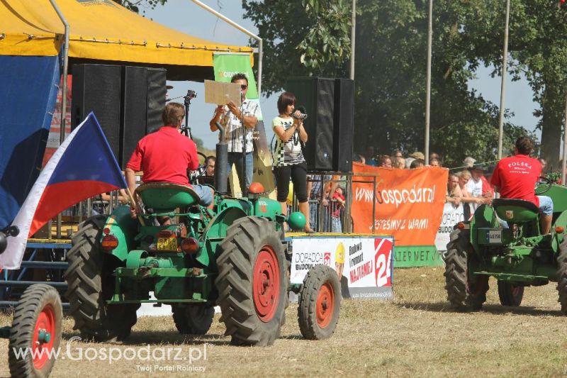 XII Festiwal Starych Ciągników im. Jerzego Samelczaka w Wilkowicach 2013 - niedziela