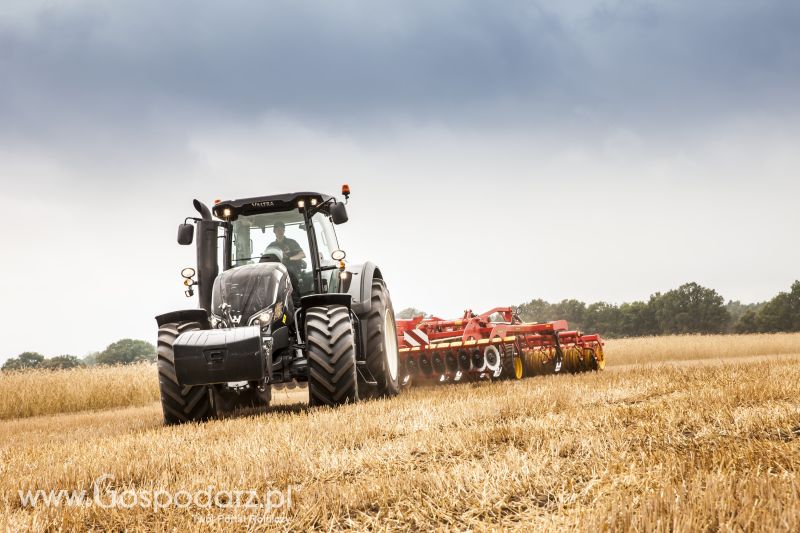 Ciągniki rolnicze Valtra Seria S