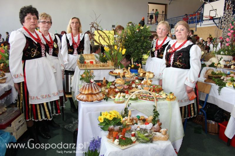 Stoły KGW - XV Spotkania Tradycji Wielkanocnych Ziemi Kłodzkiej