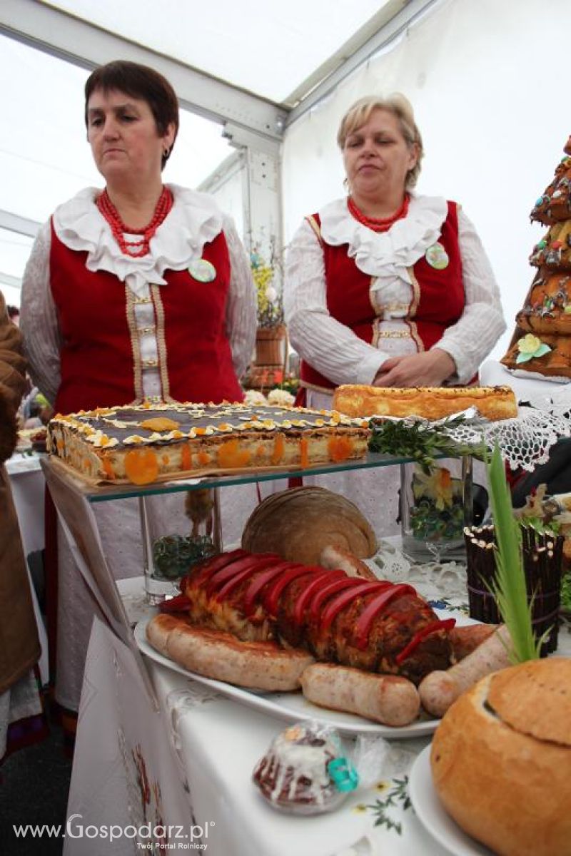 Stoły KGW - XVI Spotkania Tradycji Wielkanocnych Ziemi Kłodzkiej