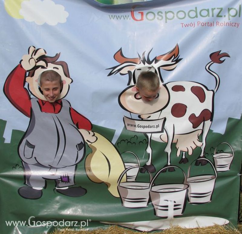 Agro Show 2011 Bednary Zdjęcie z krówką Niedziela