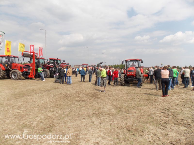 Pokazy rolnicze uprawa i siew  z firmą MASTER BIAŁA PODLASKA 2013 (ciągników  FARMER, CASE IH, PROKMAR)