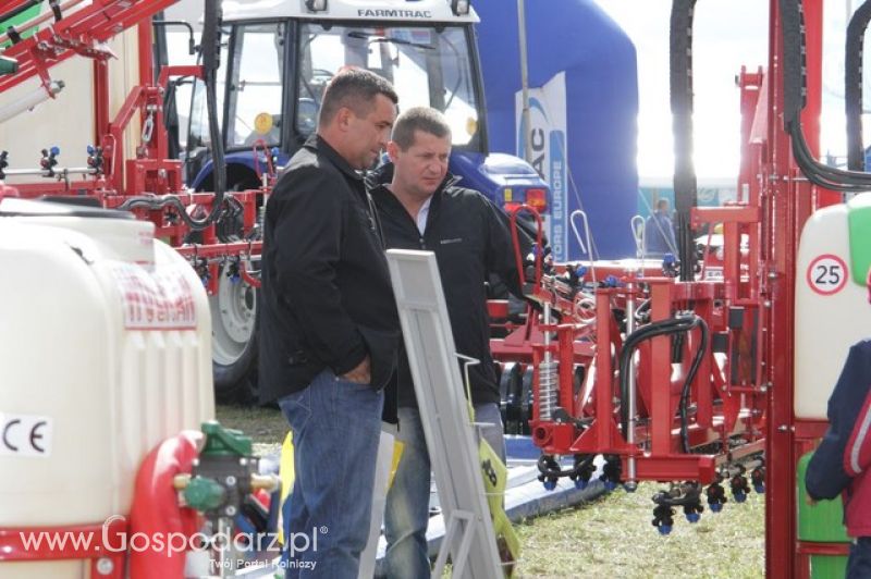 BURY Maszyny Rolnicze na Agro Show 2012