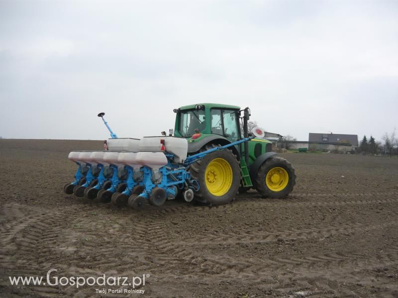 Kukuryku czyli Siew Kukurydzy 2012 John Deere 6820+Monosem 