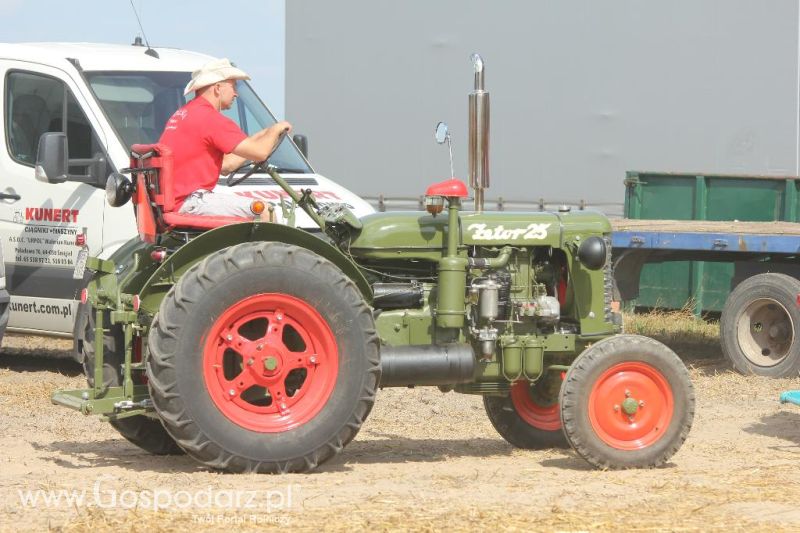 XII Festiwal Starych Ciągników im. Jerzego Samelczaka w Wilkowicach 2013 - niedziela