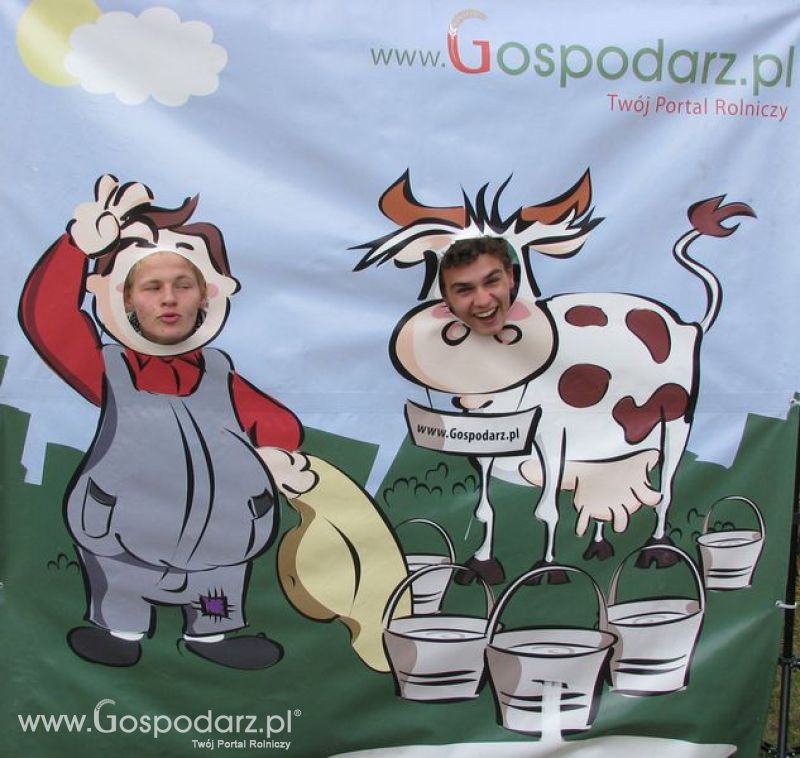 Agro Show 2011 Bednary Zdjęcie z krówką Piątek