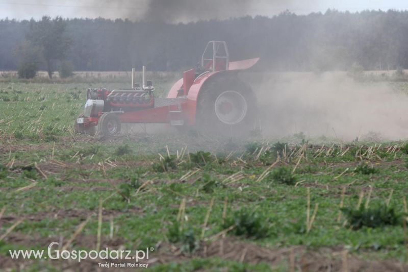 Pokaz GRIZZLY podczas Roltechniki 2014