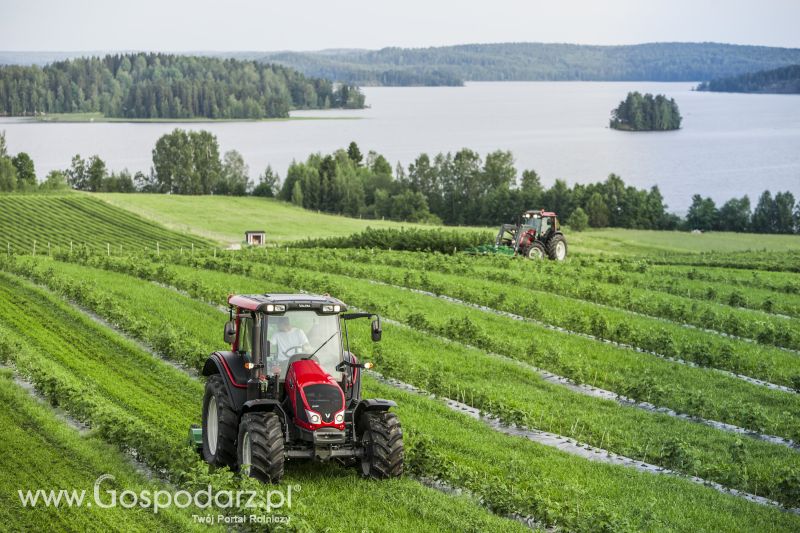Ciągniki rolnicze Valtra Seria N