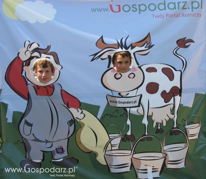 Gospodarz i Krówka znajdź swoje zdjęcie z Zielonego Agro Show 