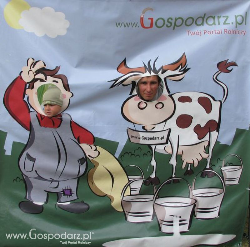 Agro Show 2011 Bednary Zdjęcie z krówką Piątek