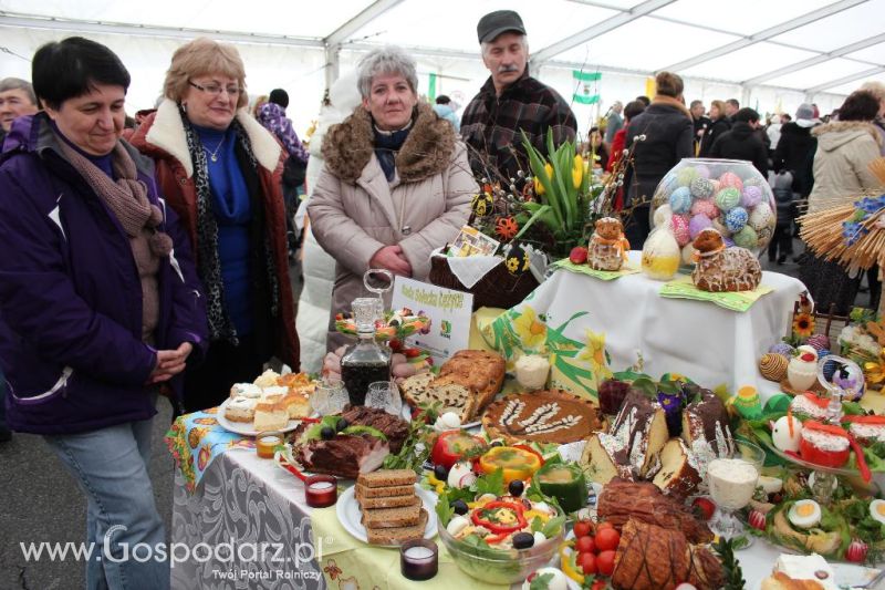 Stoły KGW - XVI Spotkania Tradycji Wielkanocnych Ziemi Kłodzkiej