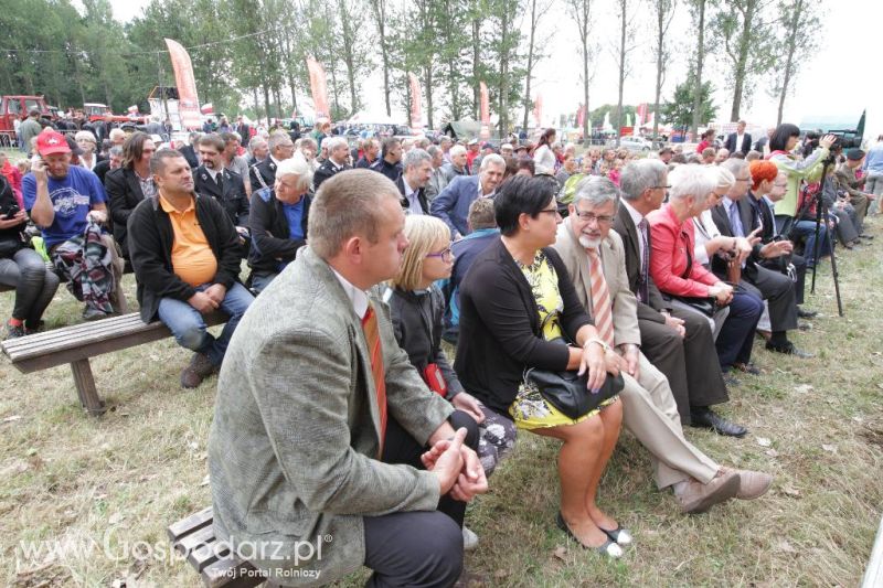 XIII Festiwal Starych Ciągników i Maszyn Rolniczych w Wilkowicach cz.1