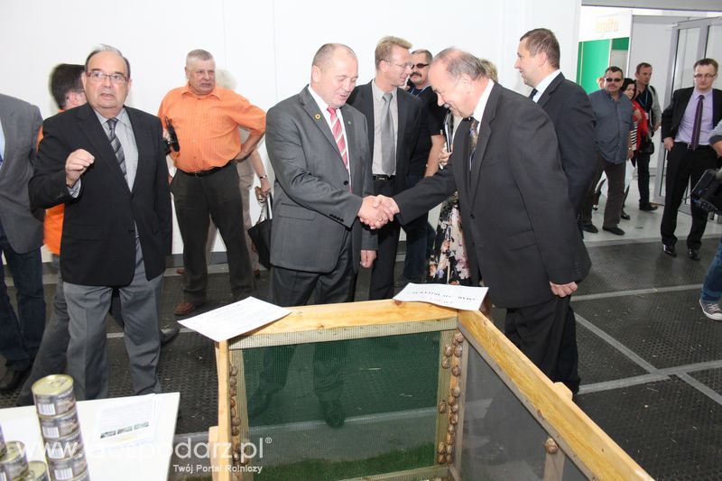 Spacer Ministra Sawickiego po terenie targów Polagra Food i KWZH