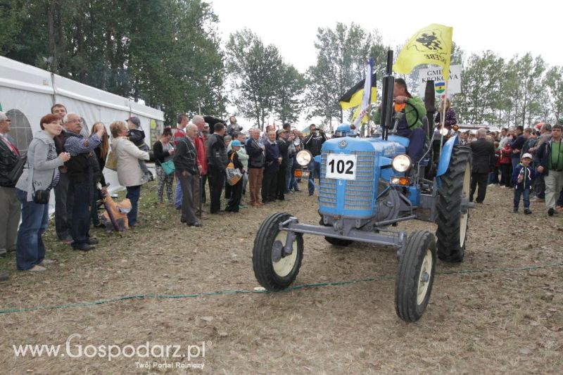 XIII Festiwal Starych Ciągników i Maszyn Rolniczych w Wilkowicach cz.2