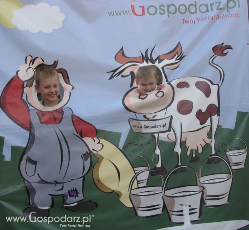 Gospodarz i Krówka znajdź swoje zdjęcie z targów Opolagra 2011 - Sobota-Niedziela