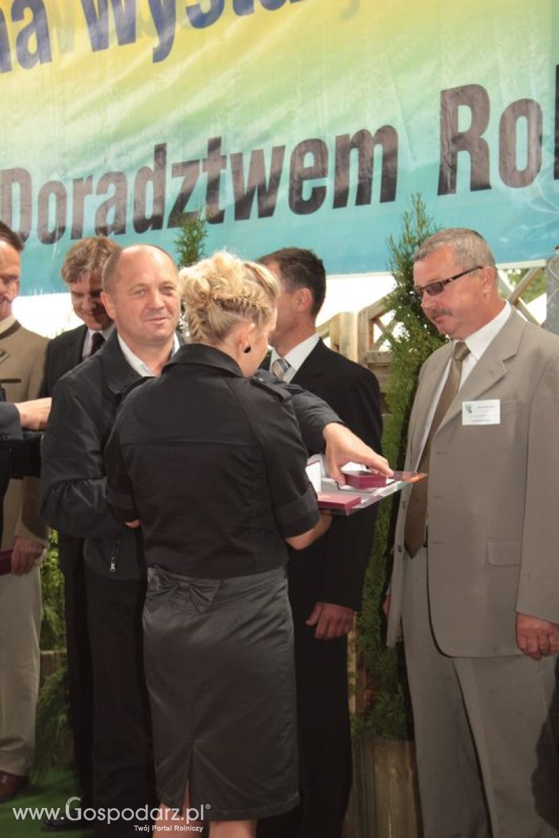 Wręczenie nagród na XVIII Regionalnej Wystawie Zwierząt Hodowlanych w Szepietowie