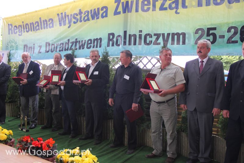 Wręczenie nagród na XVIII Regionalnej Wystawie Zwierząt Hodowlanych w Szepietowie