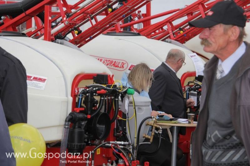 BURY Maszyny Rolnicze na Agro Show 2012