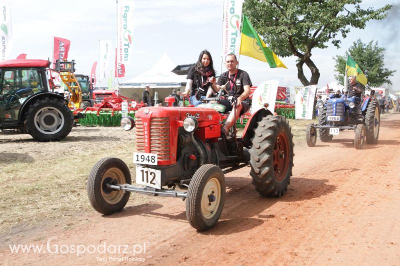 XIII Festiwal Starych Ciągników i Maszyn Rolniczych w Wilkowicach cz.1