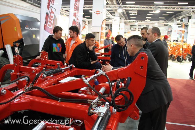 BURY Maszyny Rolnicze na AGROTECH Kielce 2015