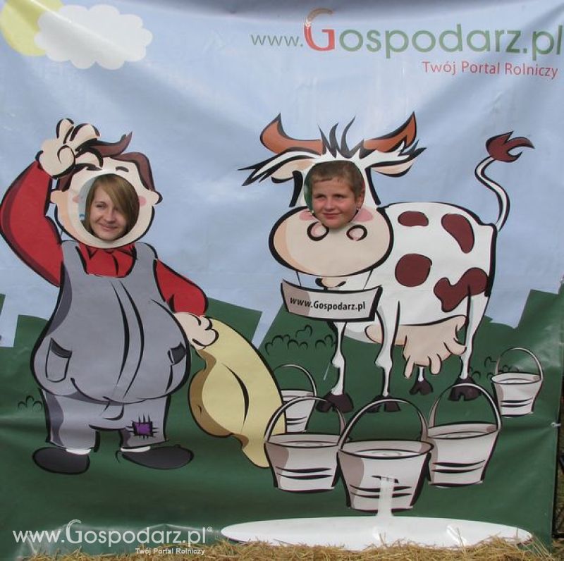 Agro Show 2011 Bednary Zdjęcie z krówką Niedziela